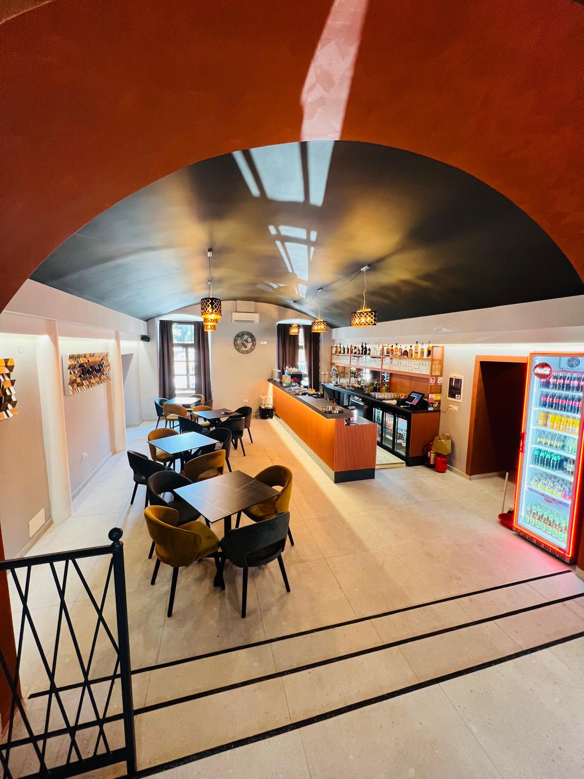 RESTORAN RIVA PULA 16