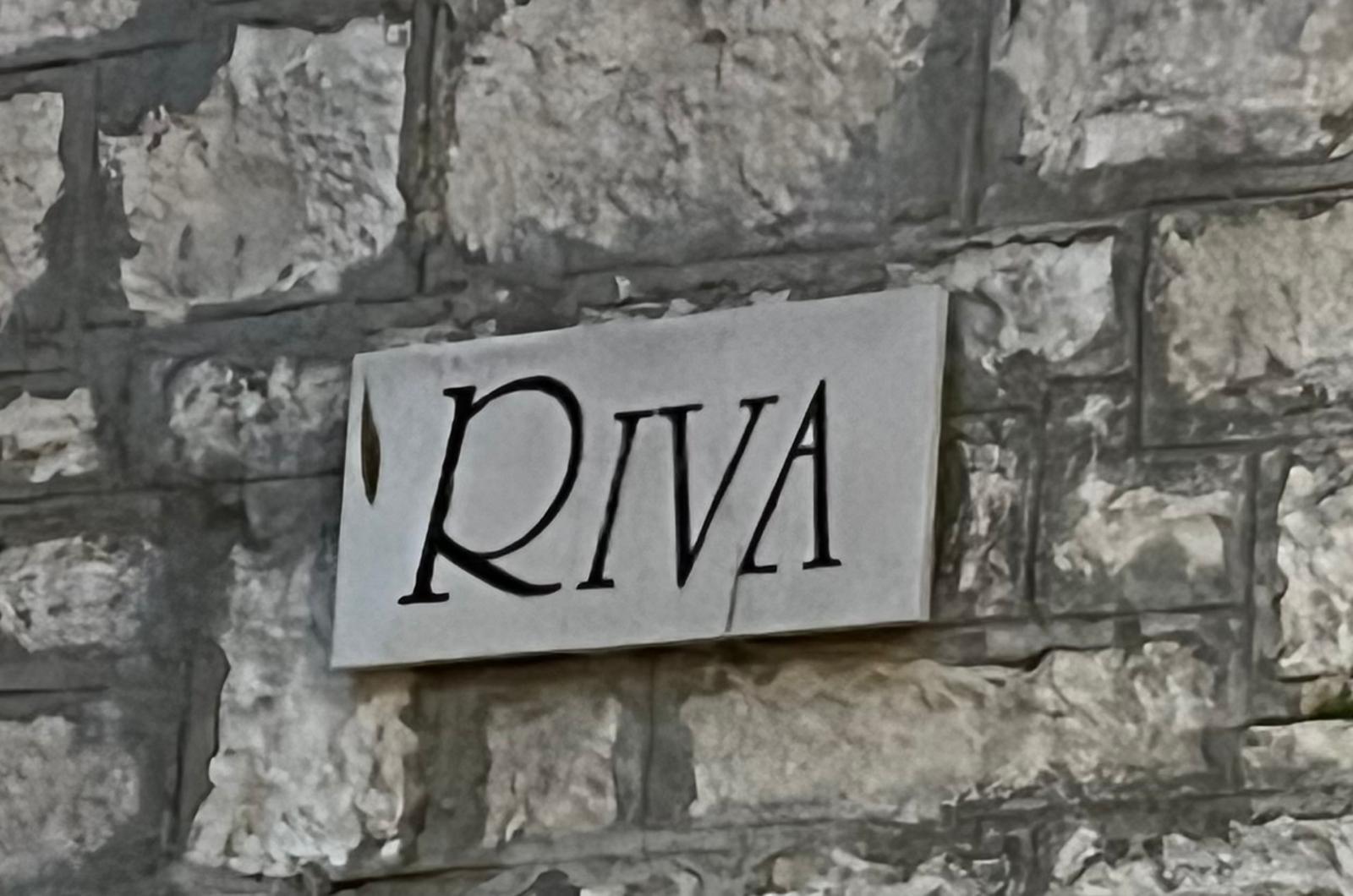 RESTORAN RIVA PULA 20