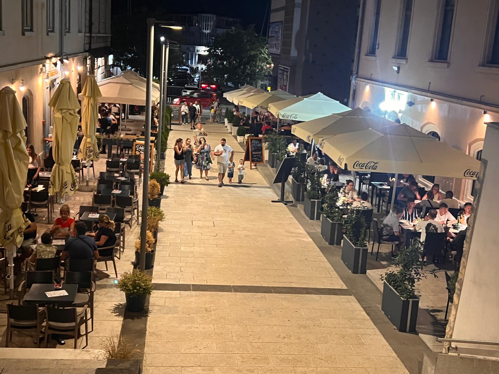 RESTORAN RIVA PULA 21